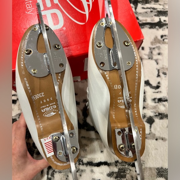 EDEA OVERTURE 230B - Picture 5 of 8